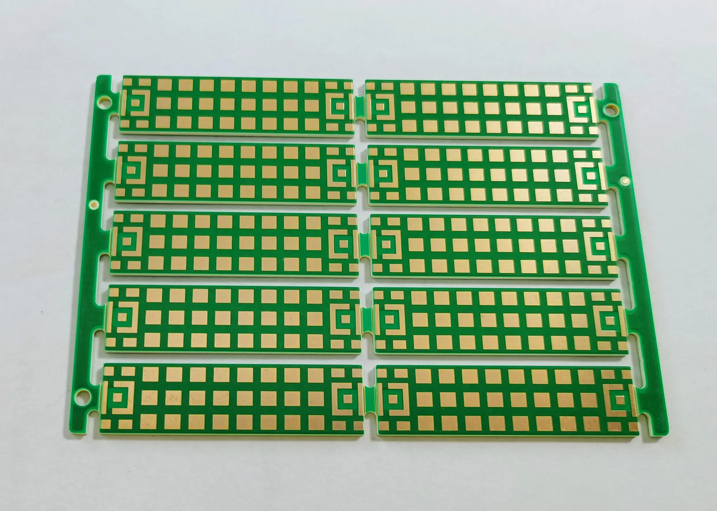 What are the requirements of new energy vehicles on PCB