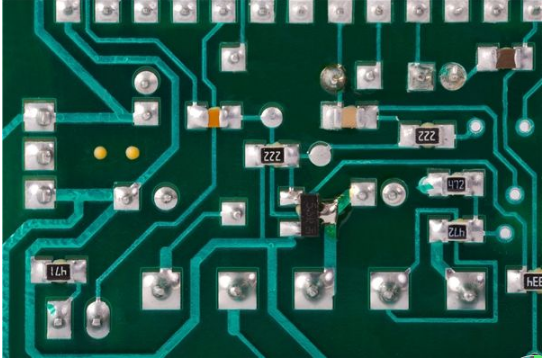 改進(jìn)梯形電路板和干膜電路板的問題