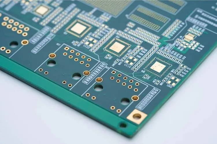 ?PCB電路設計八個誤區(qū)及PCB Layout評審原則