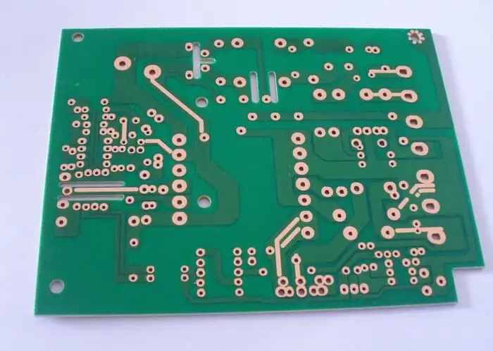 PCB中電源、數(shù)據(jù)和外設(shè)的布線拓?fù)涔蚕? />
                                    <div   id=