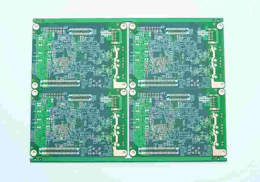 多層堆疊中 PCB 接地層的最佳實踐?